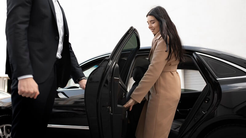 Luxury Car Rental Dubai
