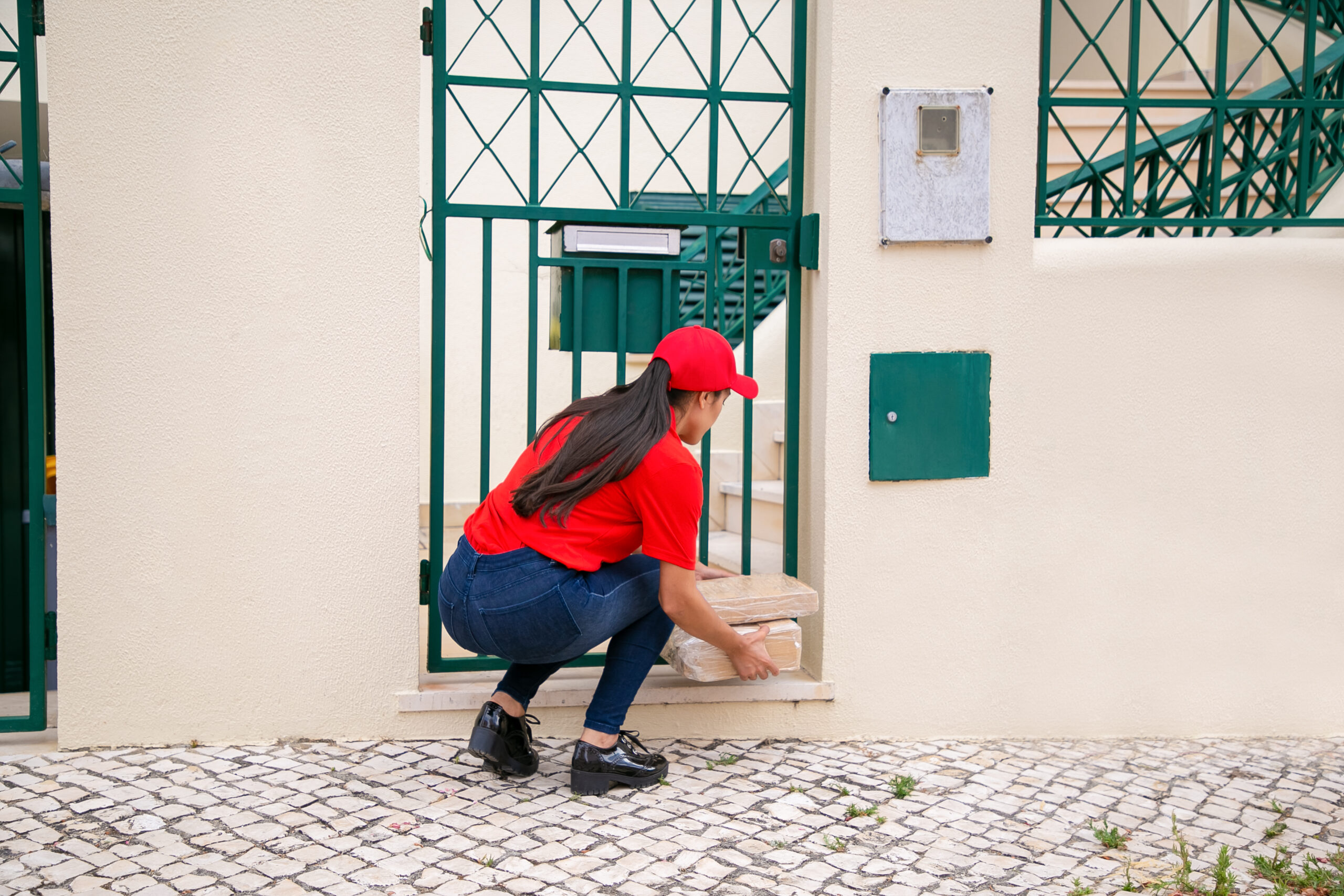 Why Small Exterior Problems Can Become Expensive Repairs