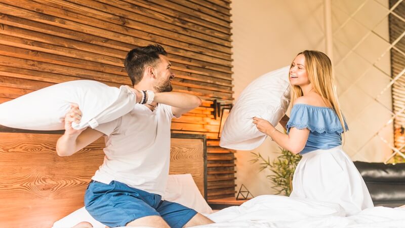 How Luxury Bed Sheet Collections Influence Sleep Quality and Wellbeing
